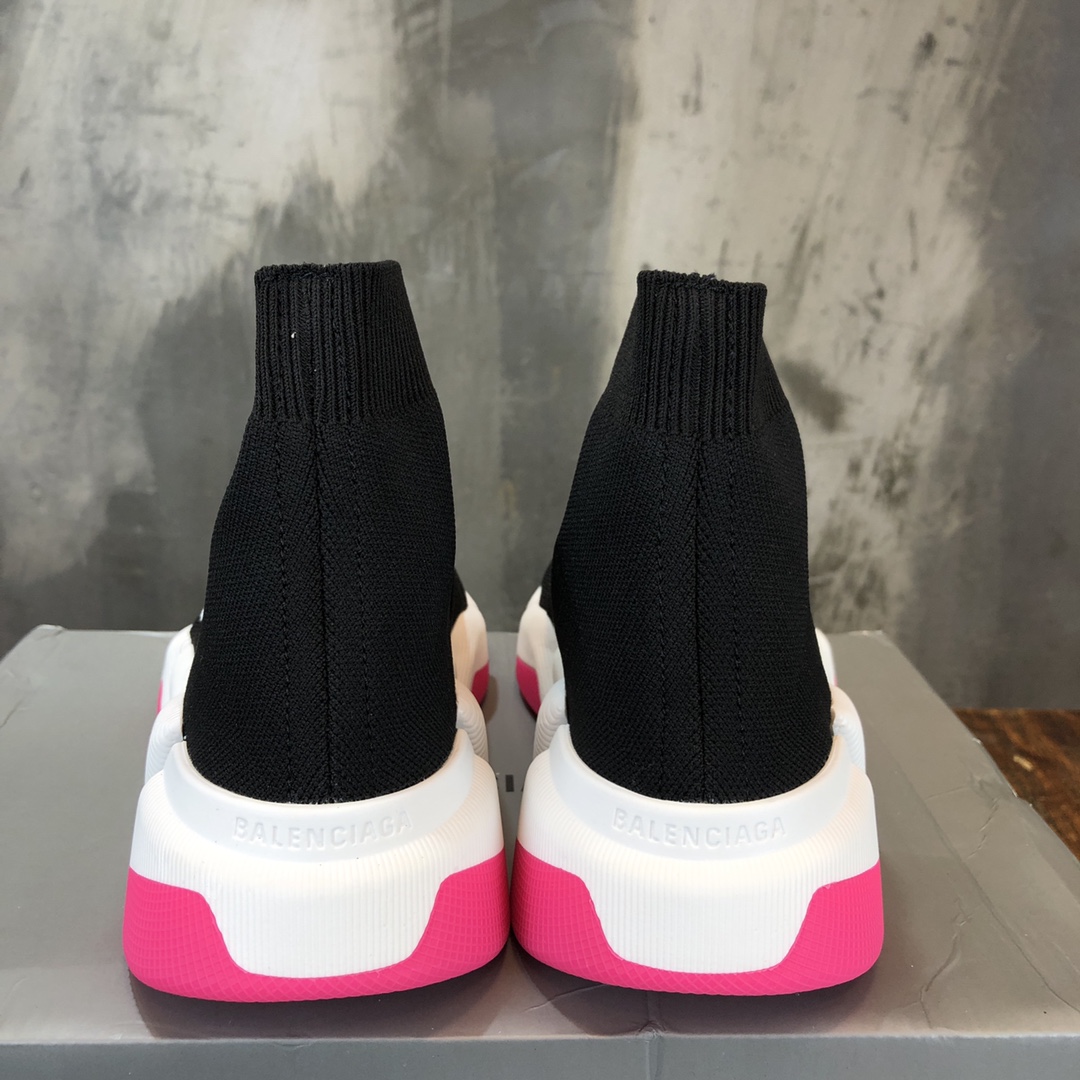 Bagsaaa Ba1en*iaga Speed Runner 2.0 Trainer All Black and Pink