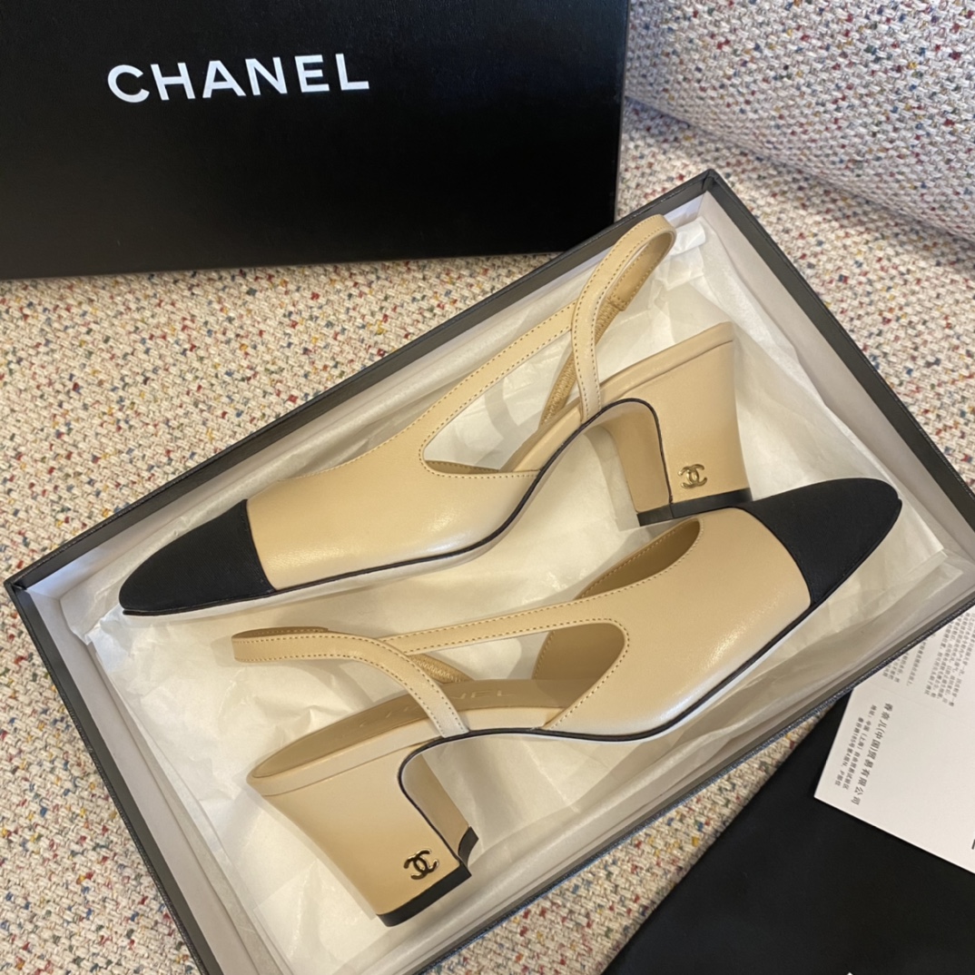 Bagsaaa Ch**el Slingback Two toned 