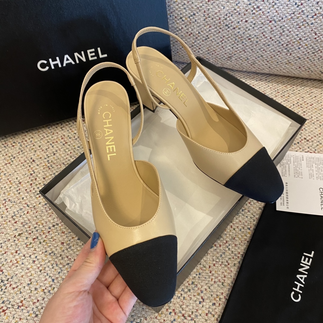Bagsaaa Ch**el Slingback Two toned 
