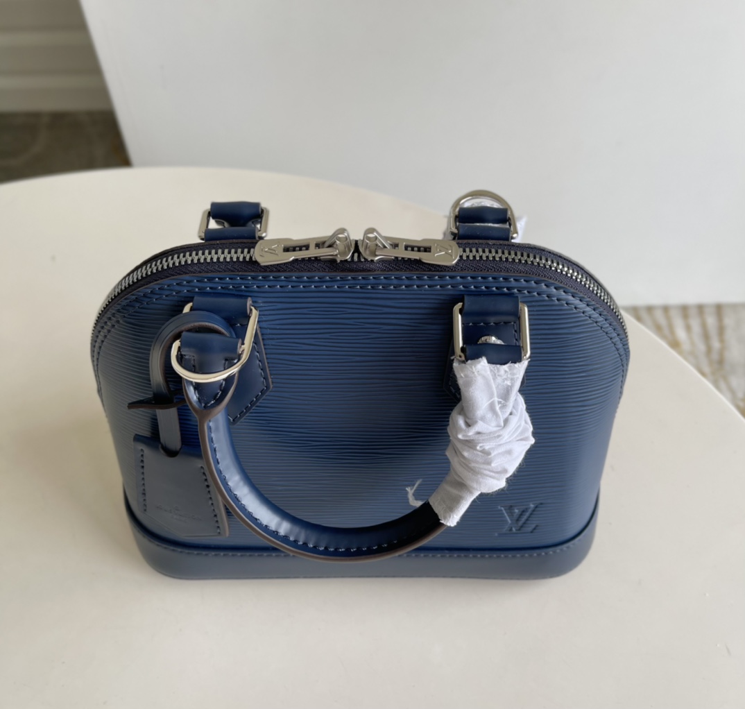 Bagsaaa L0vis Vvtt0n Alma BB Epi Leather Blue - 23.5 x 17.5 x 11.5