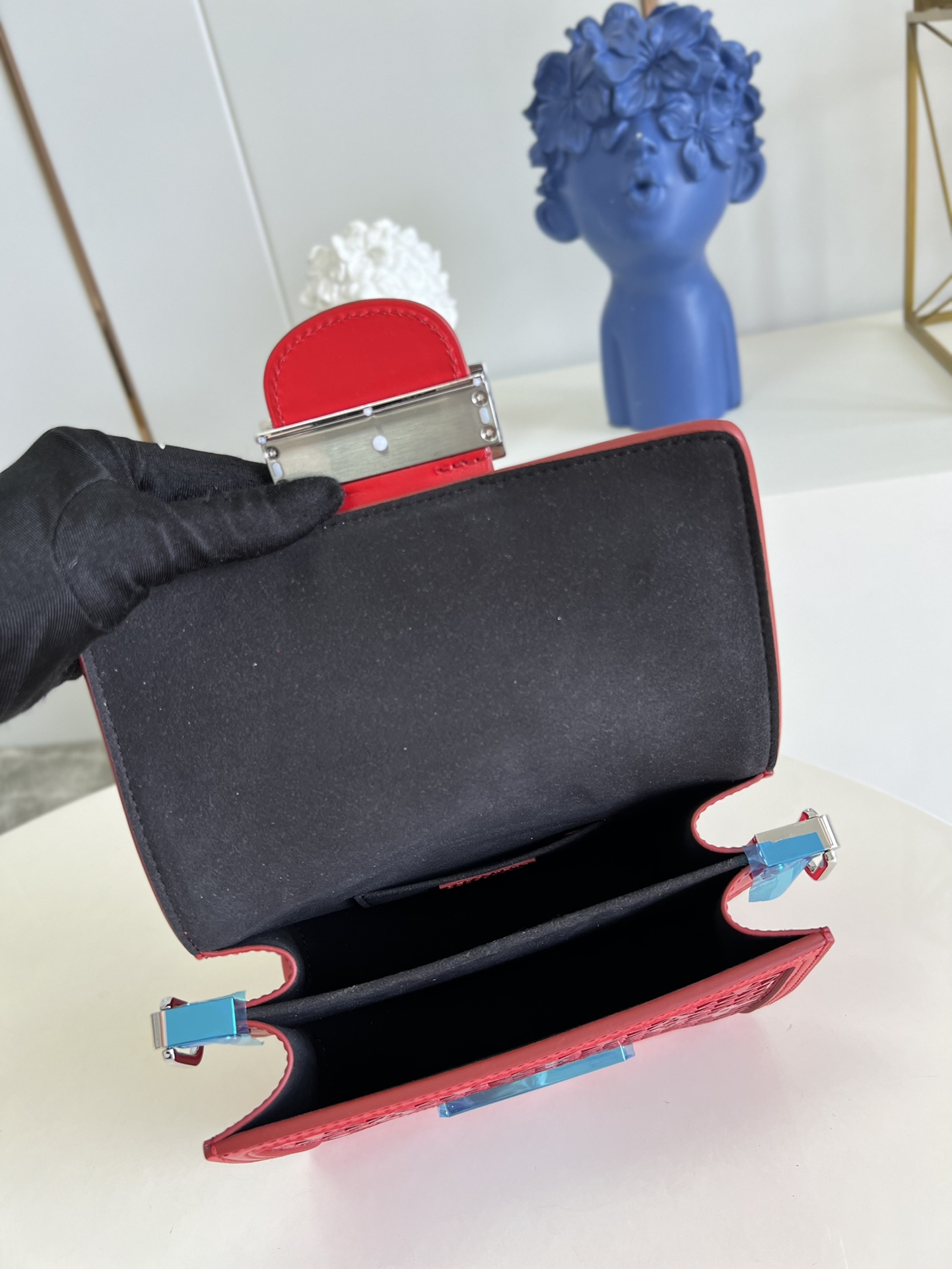 Bagsaaa L0vis Vvtt0n Dauphine Mini Lace Bag Red 