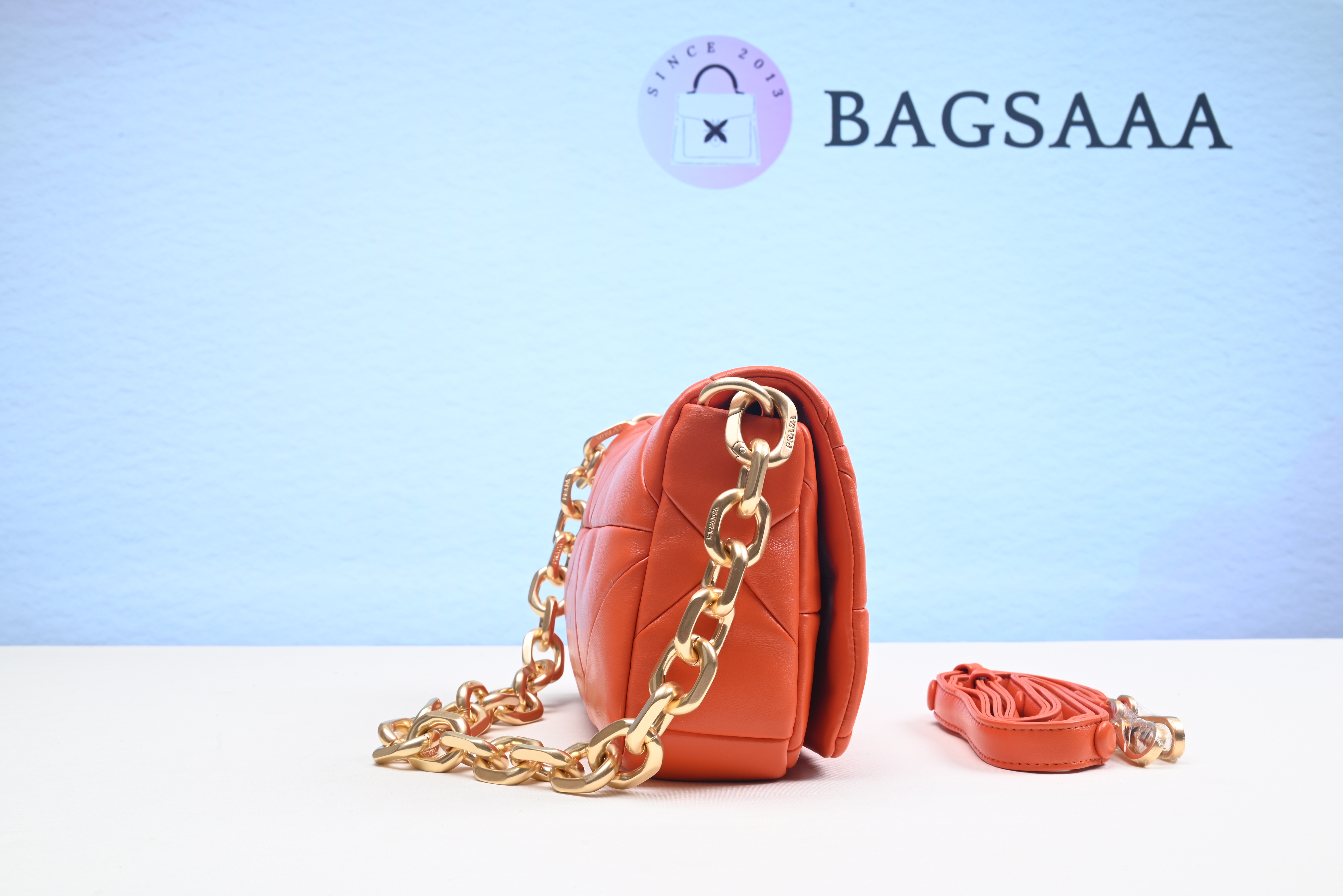 Bagsaaa Pra*a System nappa patchwork shoulder bag orange - 21*15*6.5cm