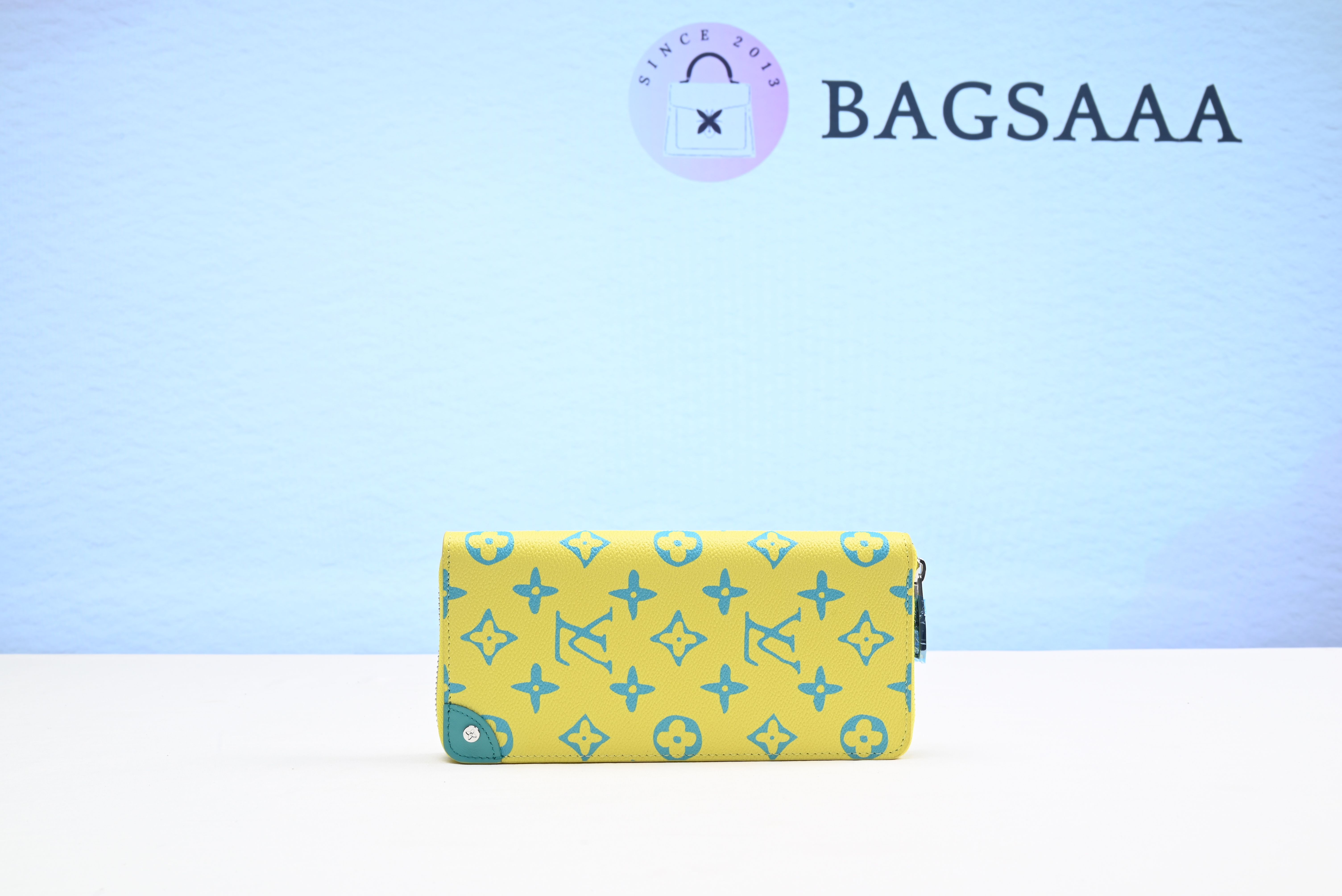 Bagsaaa L0vis Vvtt0n Zippy Vertical Wallet Lime - 10 x 20 x 2 cm