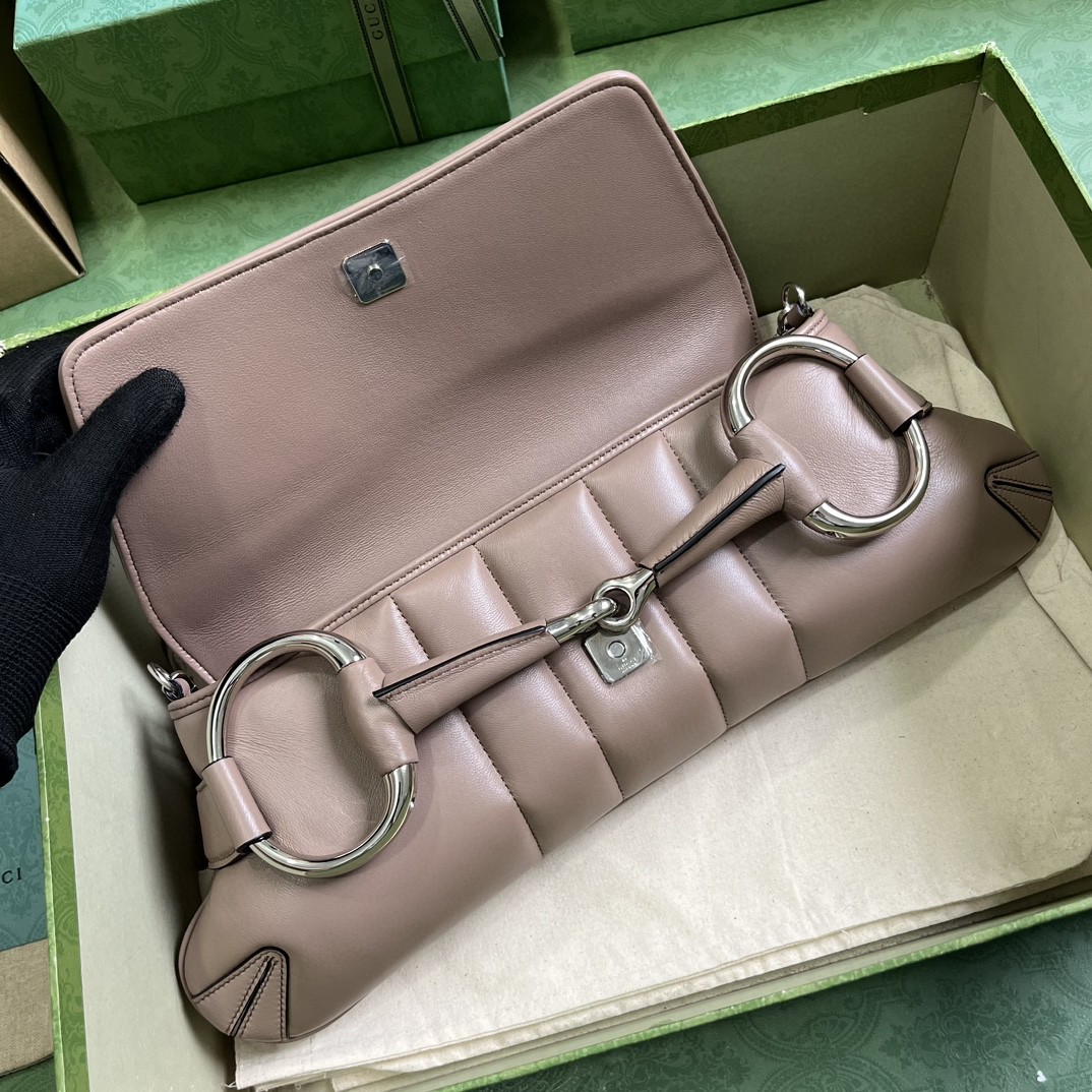 Bagsaaa Gvc*1 Horsebit Chain Medium Shoulder Bag In Taupe