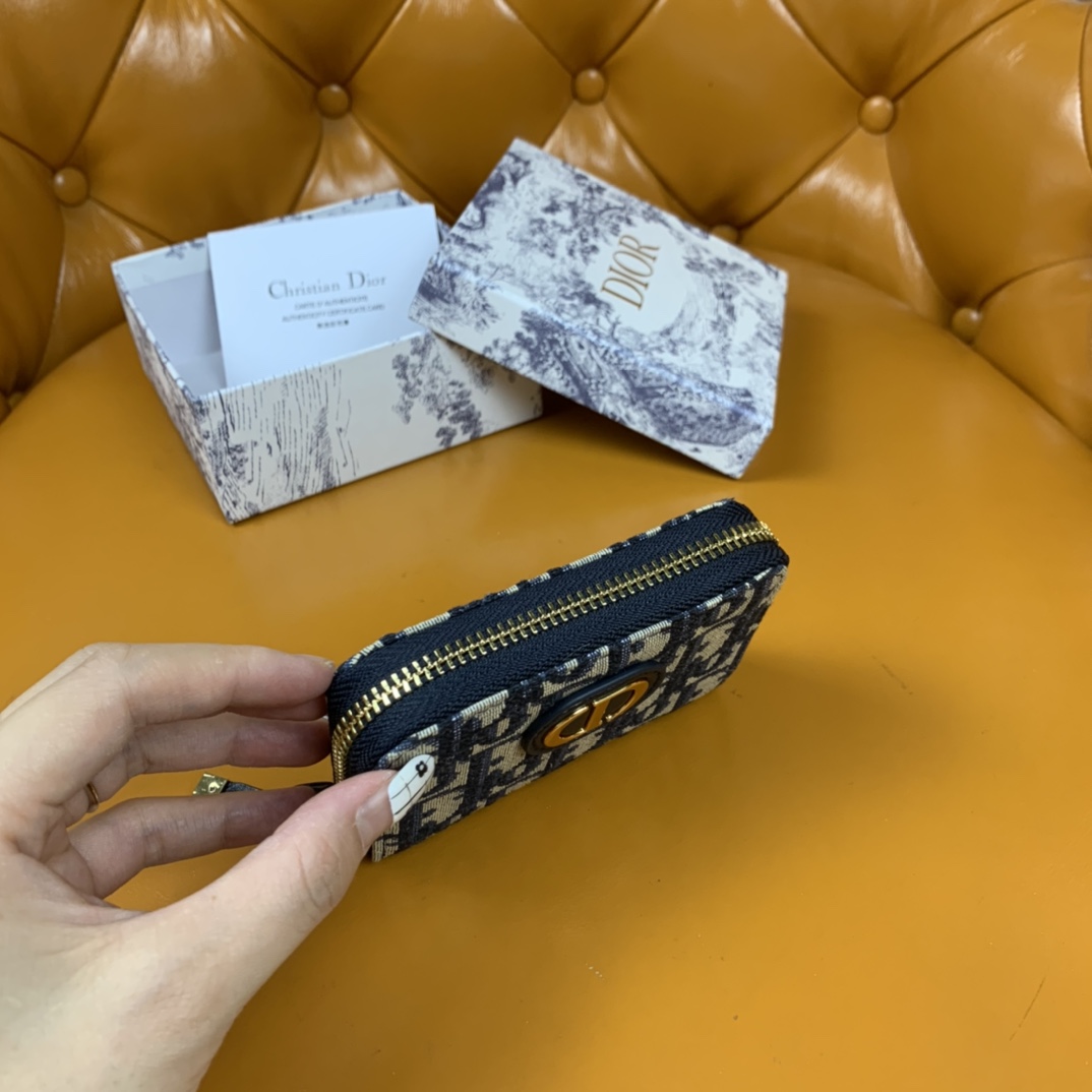 Bagsaaa D10r Small 30 Montaigne Coin Purse 