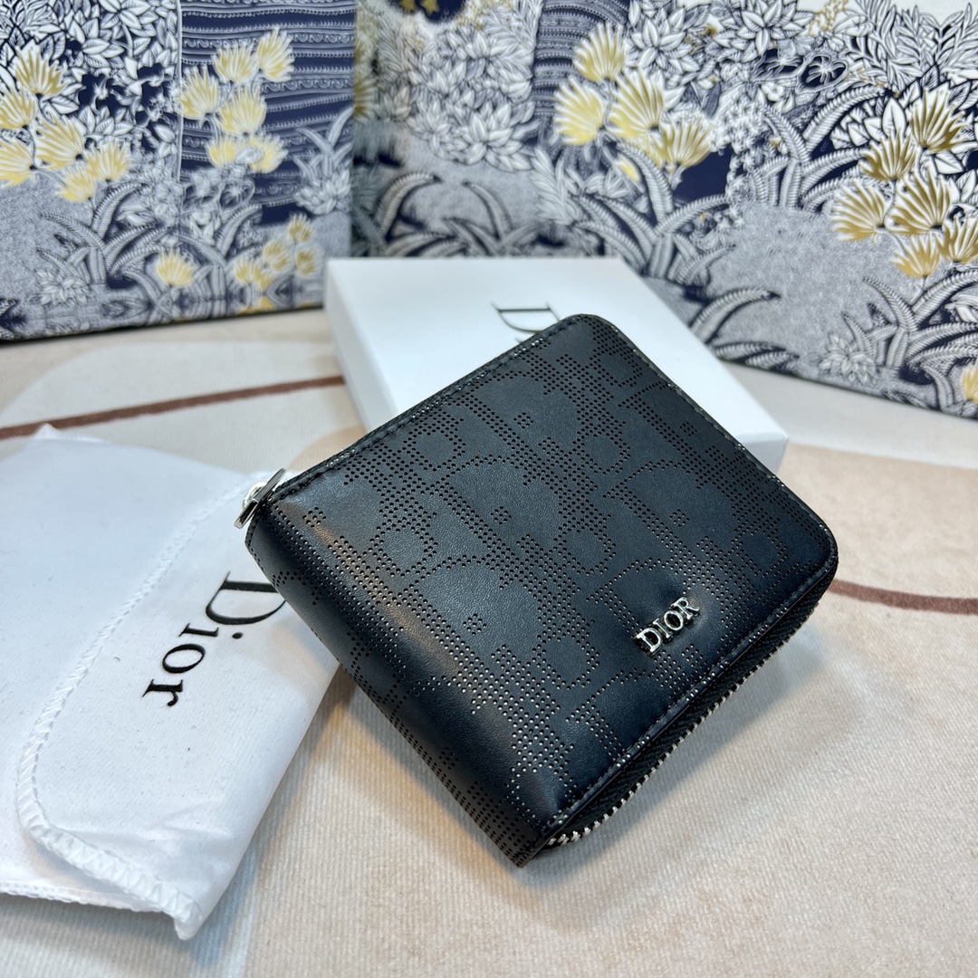 Bagsaaa D10r Black Leather Wallet - 11 x 9cm