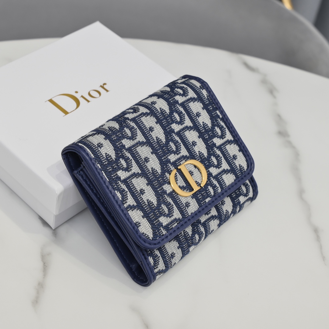 Bagsaaa D10r 30 Montaigne Lotus Wallet Blue - 11*10*2cm