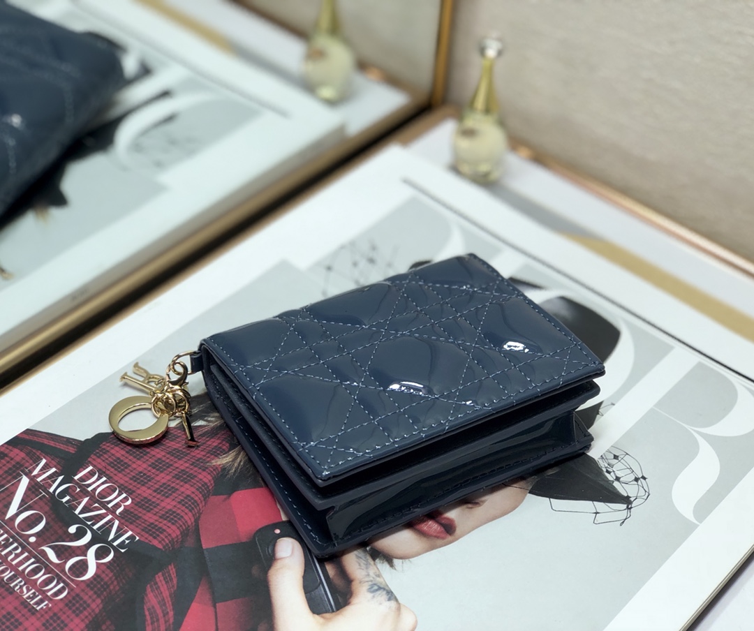 Bagsaaa D10r Coin Purse Patent Leather Blue - 11x9cm