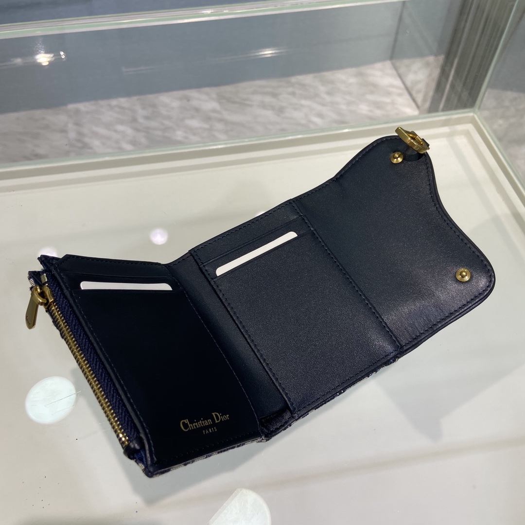 Bagsaaa D10r Saddle Oblique Wallet 
