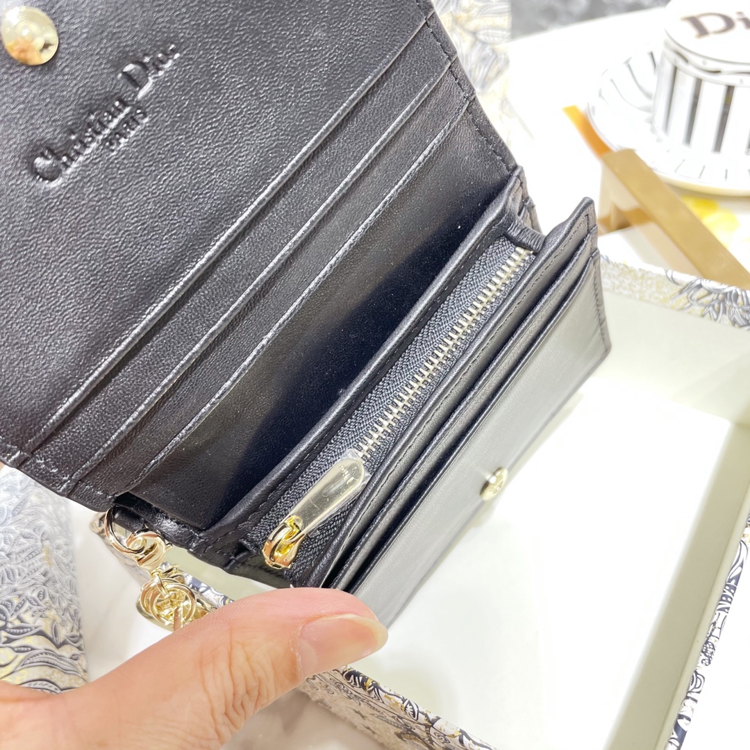 Bagsaaa D10r Coin Purse Black - 11x9cm