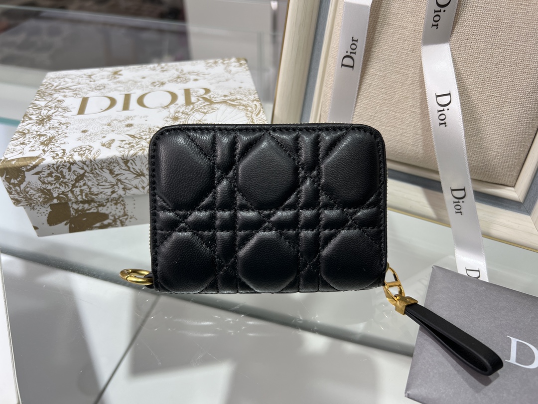 Bagsaaa D10r Caro Coin Purse Black - 9*11cm