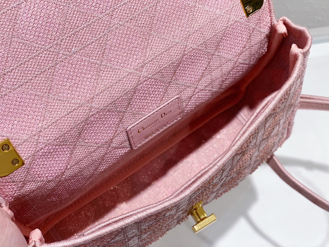 Bagsaaa D10r Caro Medium Cannage Pink Bag - 25.5*15.5*8cm