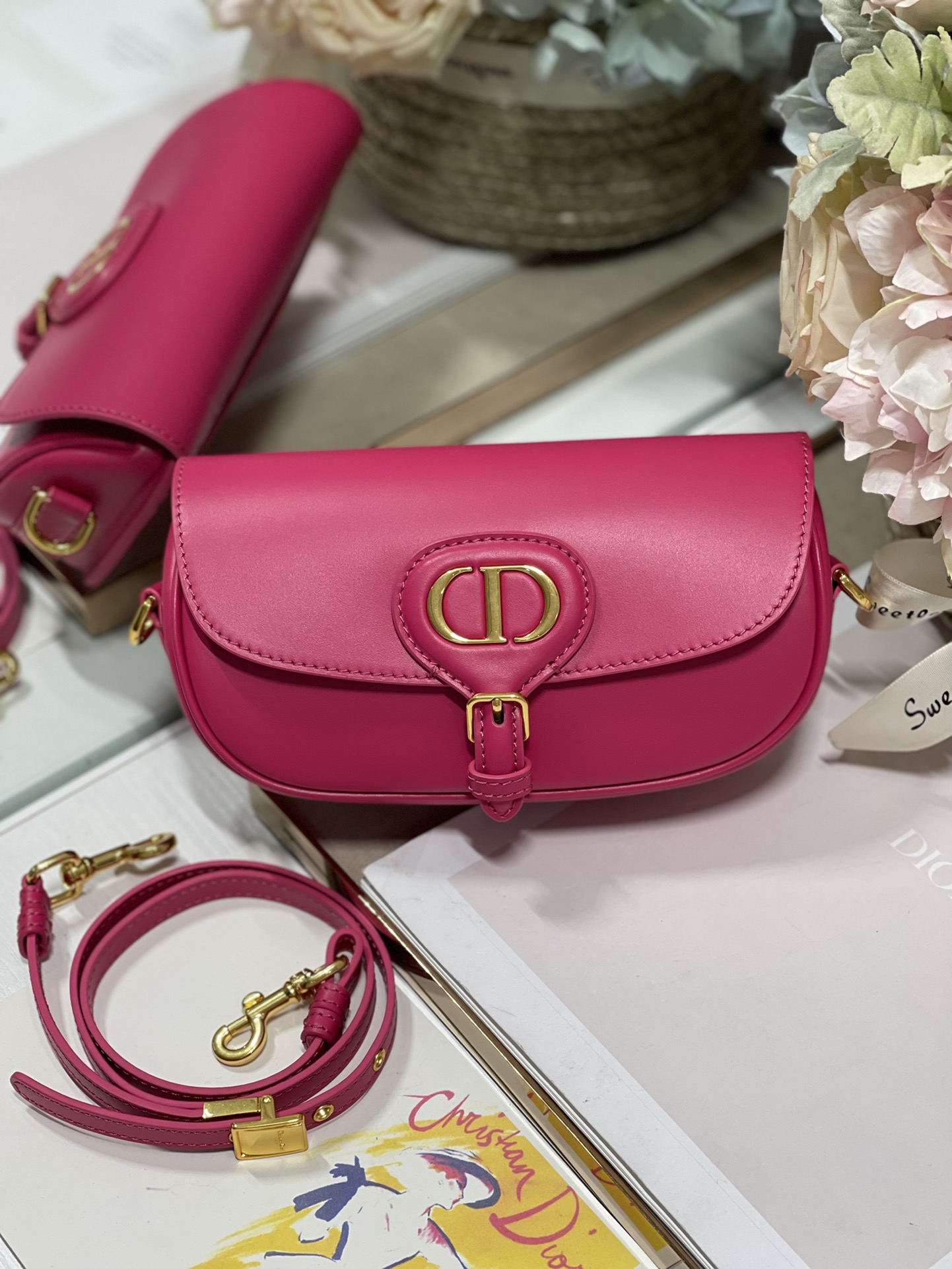 Bagsaaa D10r Bobby East-West Bag Hot Pink - 21 x 12 x 5.1 cm