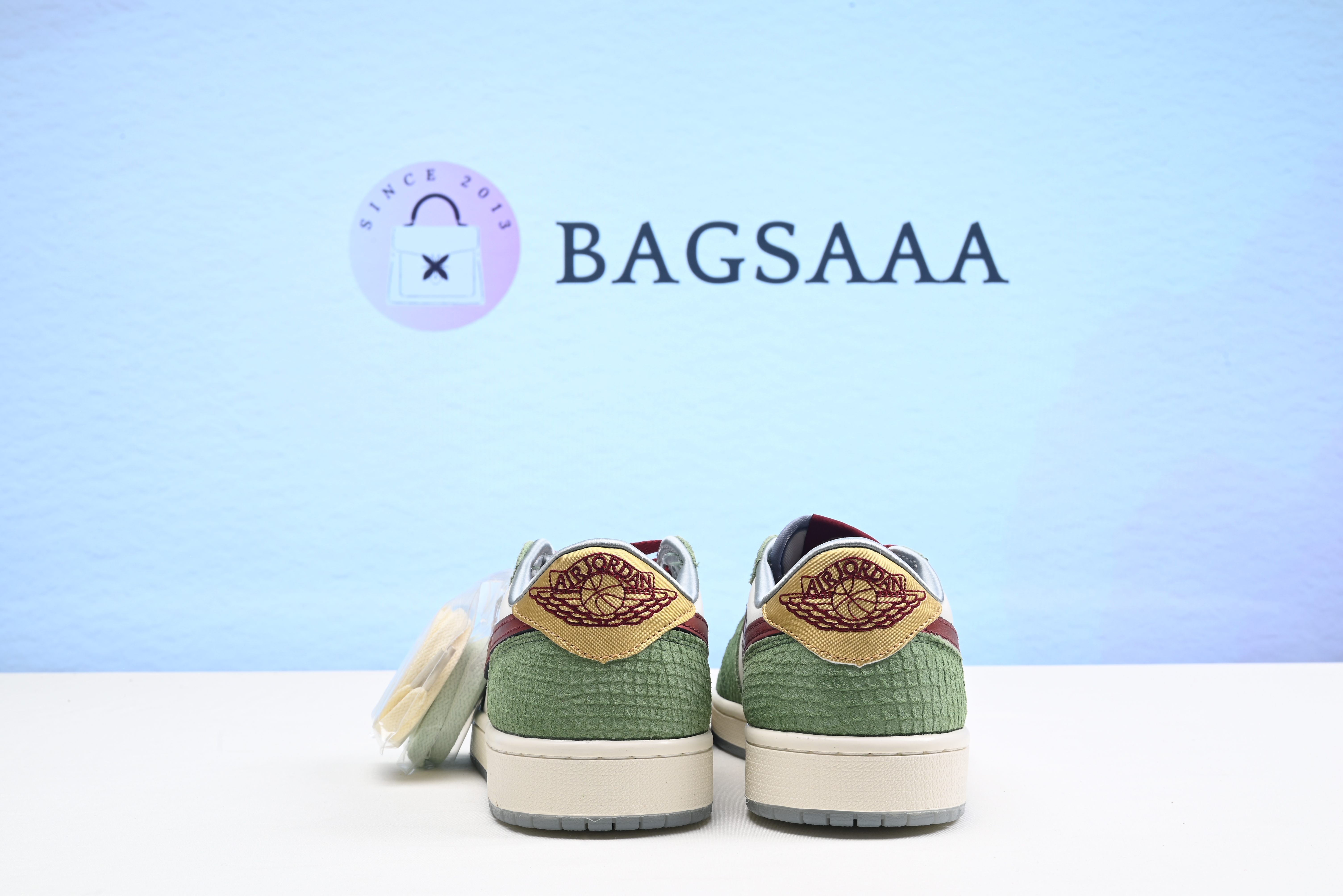 Bagsaaa Air Jordan 1 Low OG Oil Green