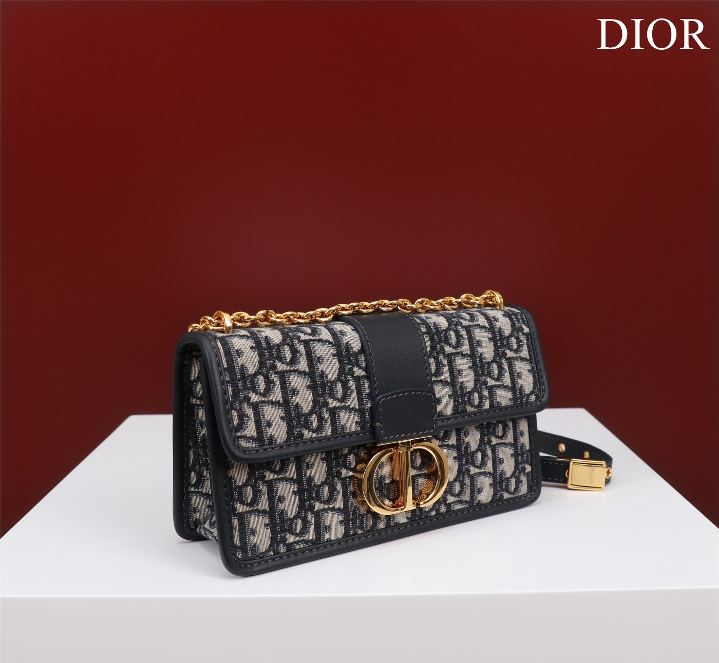Bagsaaa D10r 30 Montaigne East West Oblique Blue Bag - 21x12x6cm