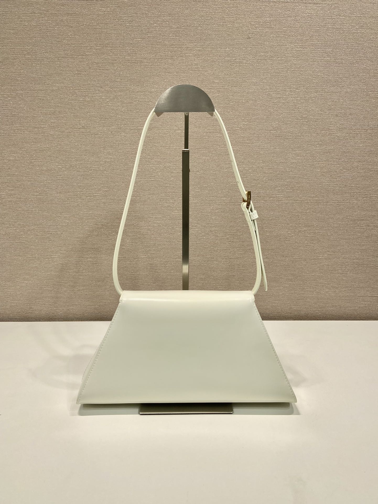 Bagsaa Pra*a Logo Triangle Medium Handbag White - 28.5x14x7cm