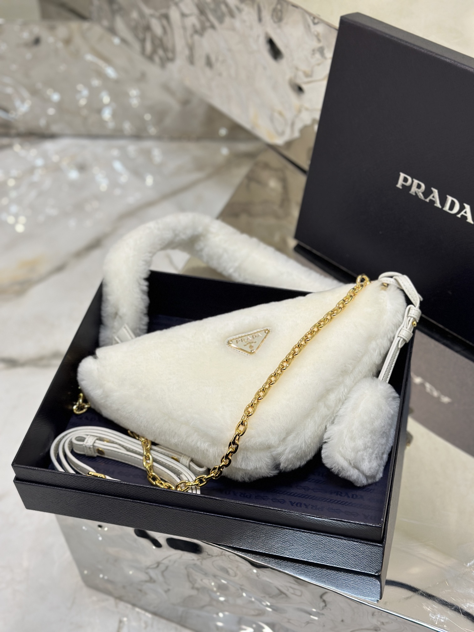 Bagsaaa Pra*a Triangle Shearling Bag White - 24x14.5x5cm
