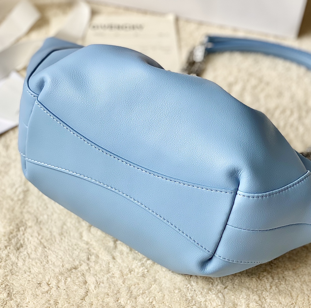 Bagsaaa Givenchy Kenny Blue Bag - 32x22x17cm
