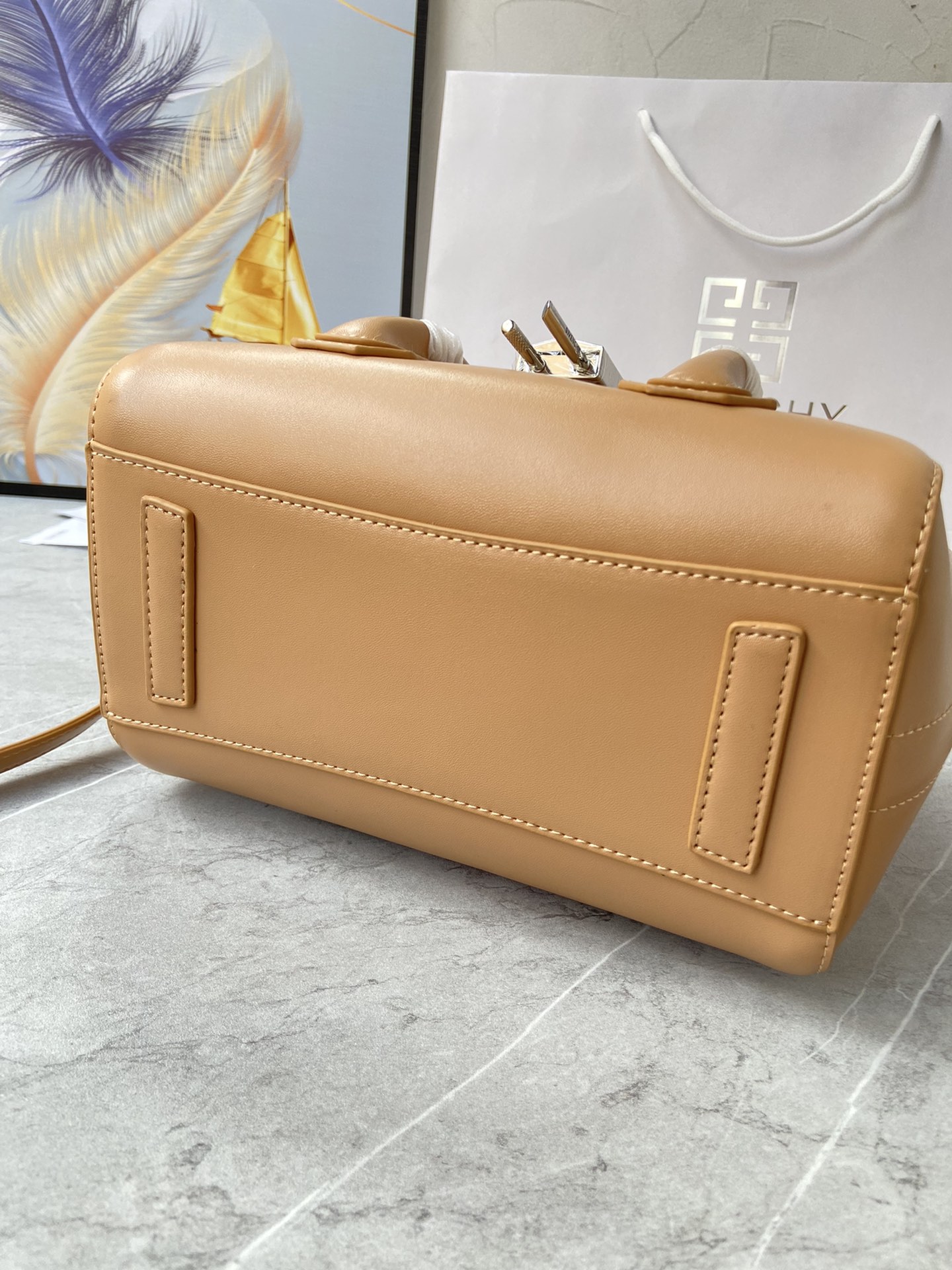 Bagsaaa Givenchy Antigona Lock Tote Bag Light Brown - 23*27*13cm