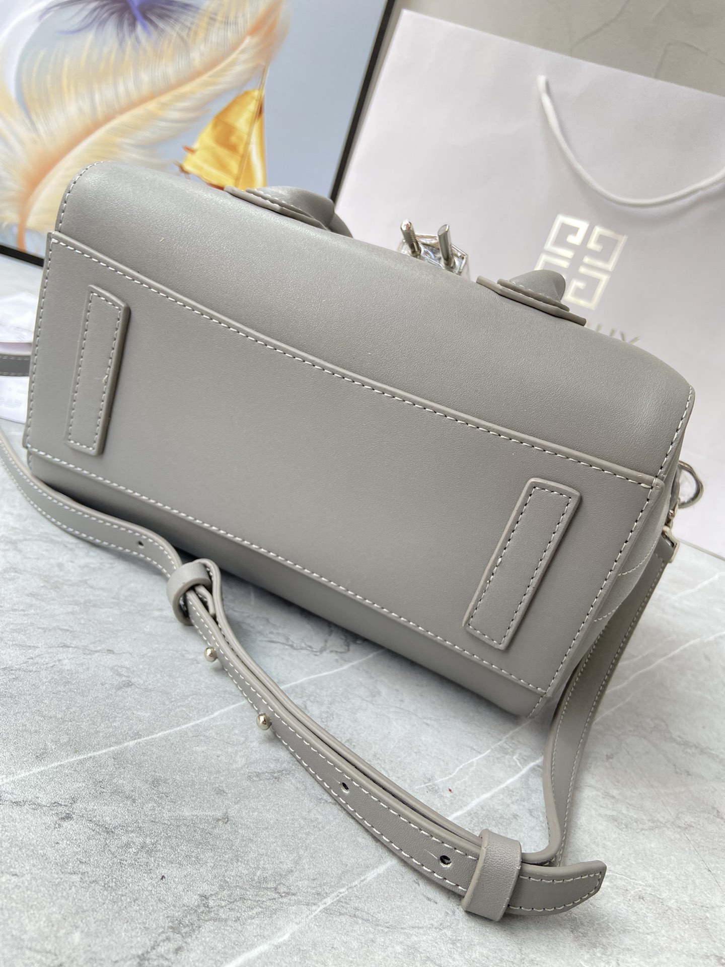 Bagsaaa Givenchy Antigona Lock Tote Bag Grey - 23*27*13cm