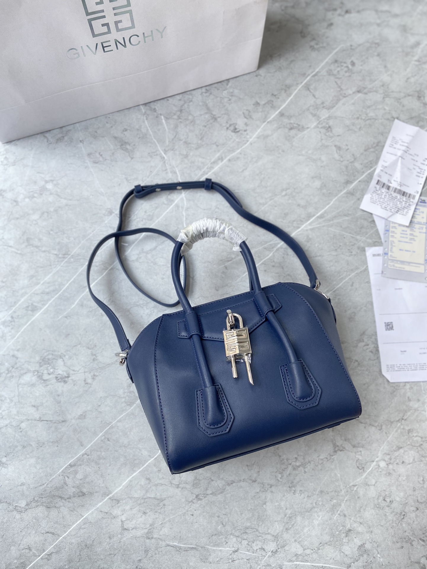 Bagsaaa Givenchy Antigona Lock Tote Bag Blue - 23*27*13cm