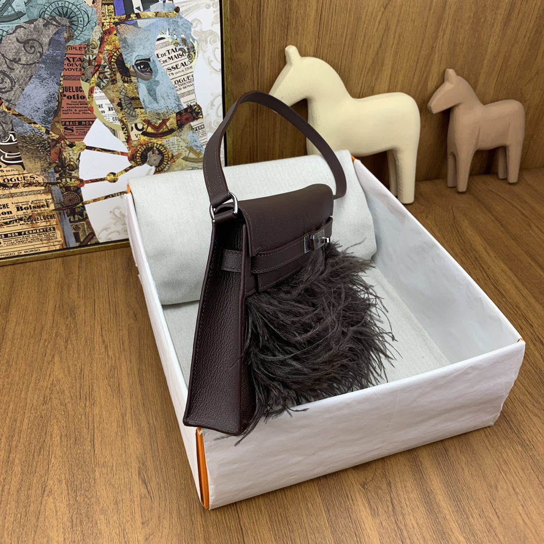 Bagsaaa H**me5 Kelly Elan Chamkila Brown - 28x16x4cm 