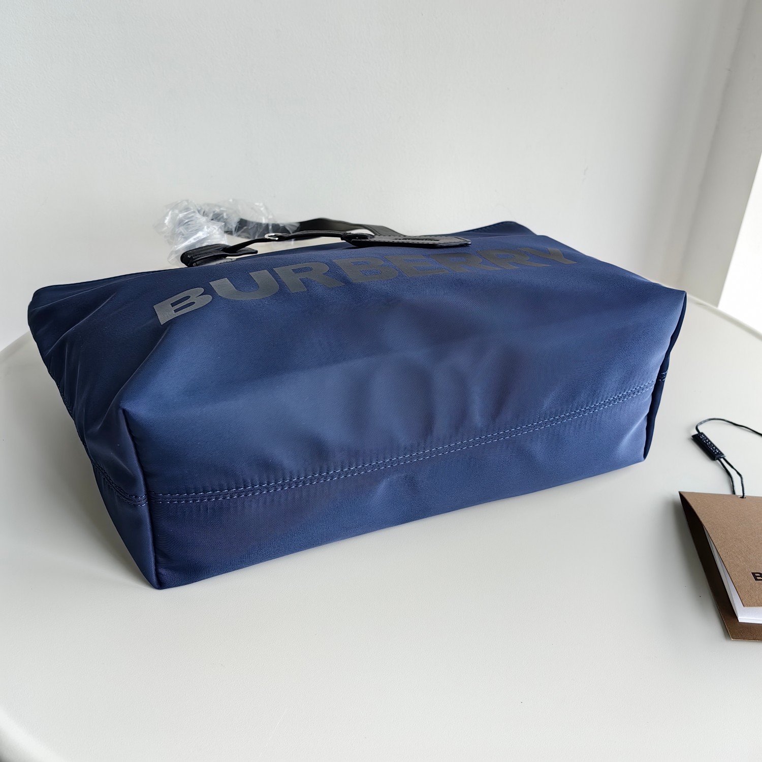 Bagsaaa Bv*b*rry Nylon Blue Tote - 30X24x11cm (40cm)