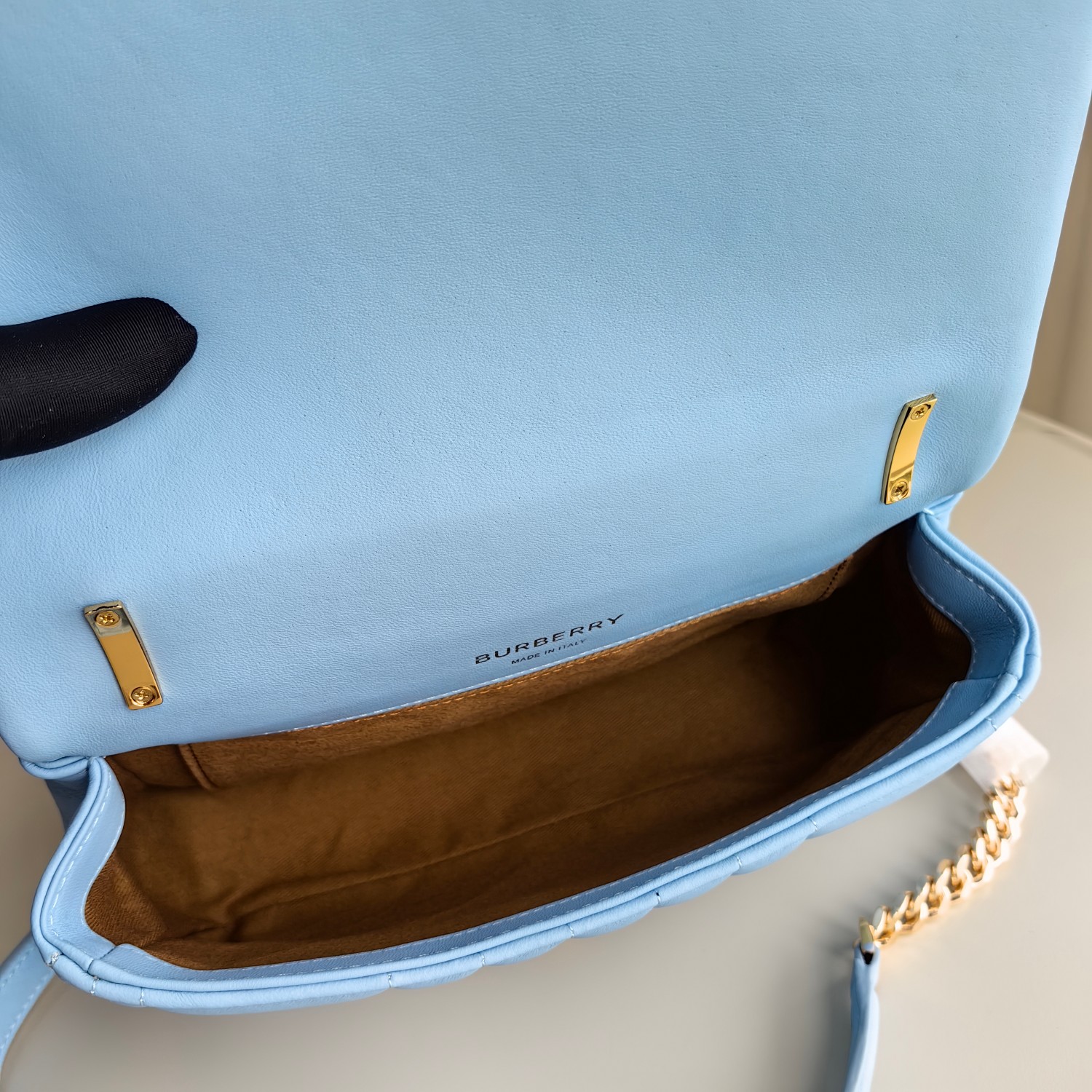 Bagsaaa Bv*b*rry Blue Leather Camera Lola Shoulder Bag - 23x6x13cm
