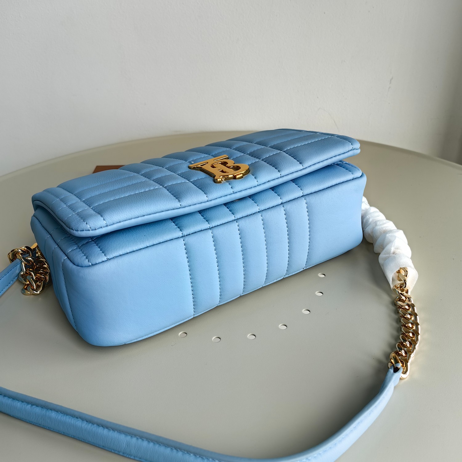 Bagsaaa Bv*b*rry Blue Leather Camera Lola Shoulder Bag - 23x6x13cm
