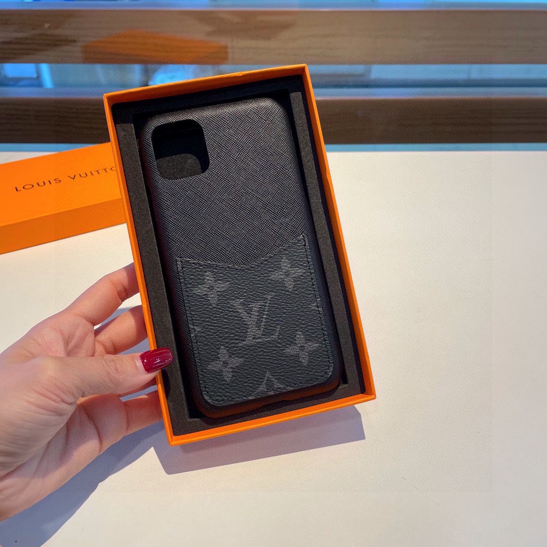 Bagsaaa L0vis Vvtt0n Phone Case 