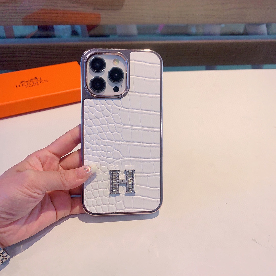 Bagsaaa H**me5 Phone Case Crocodile Leather