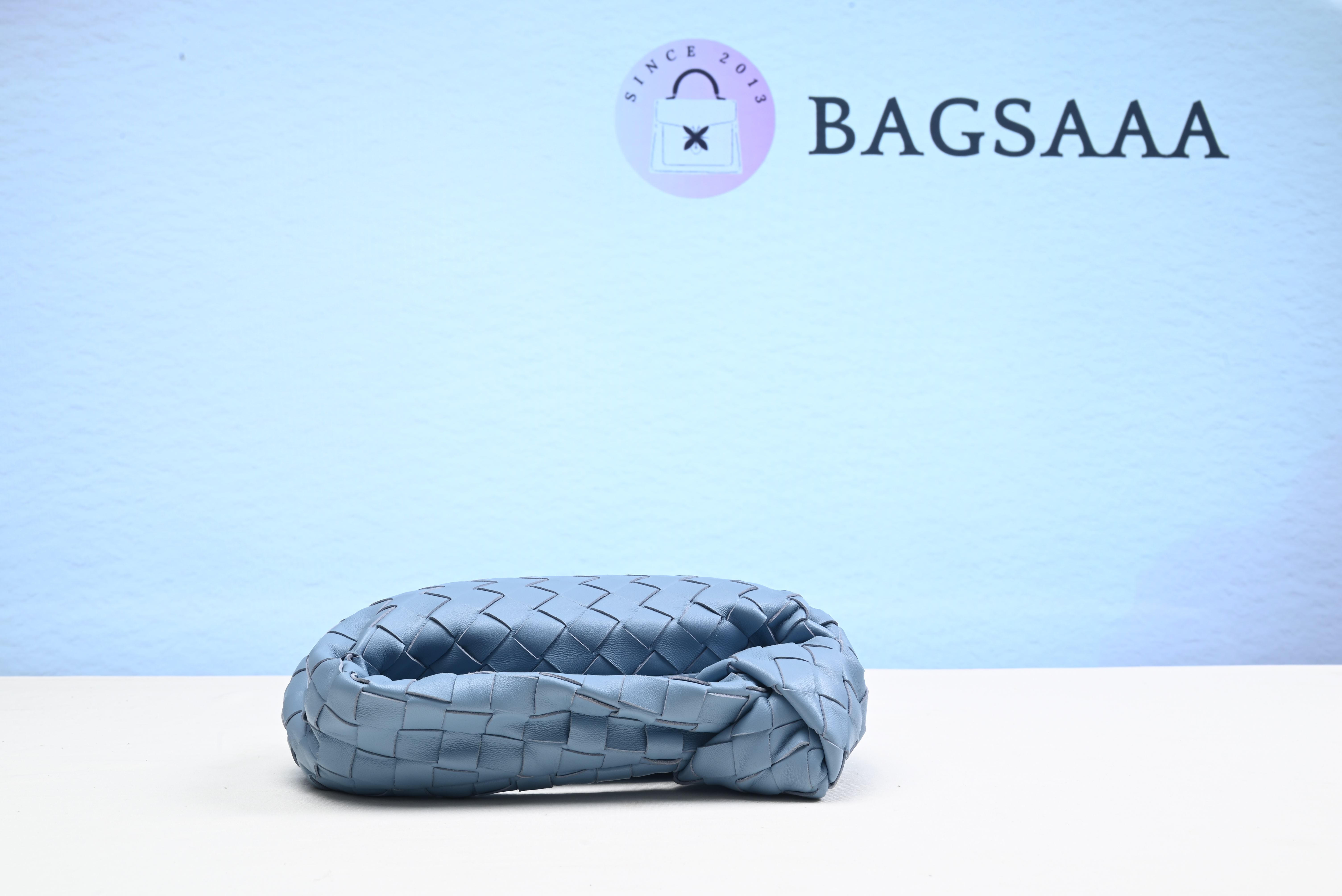 Bagsaaa B0tt*ga Ven*ta Blue Jodie Bag - 28cm