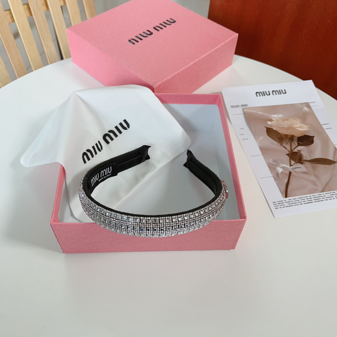 Bagsaaa M1um1u Crystal Hairban