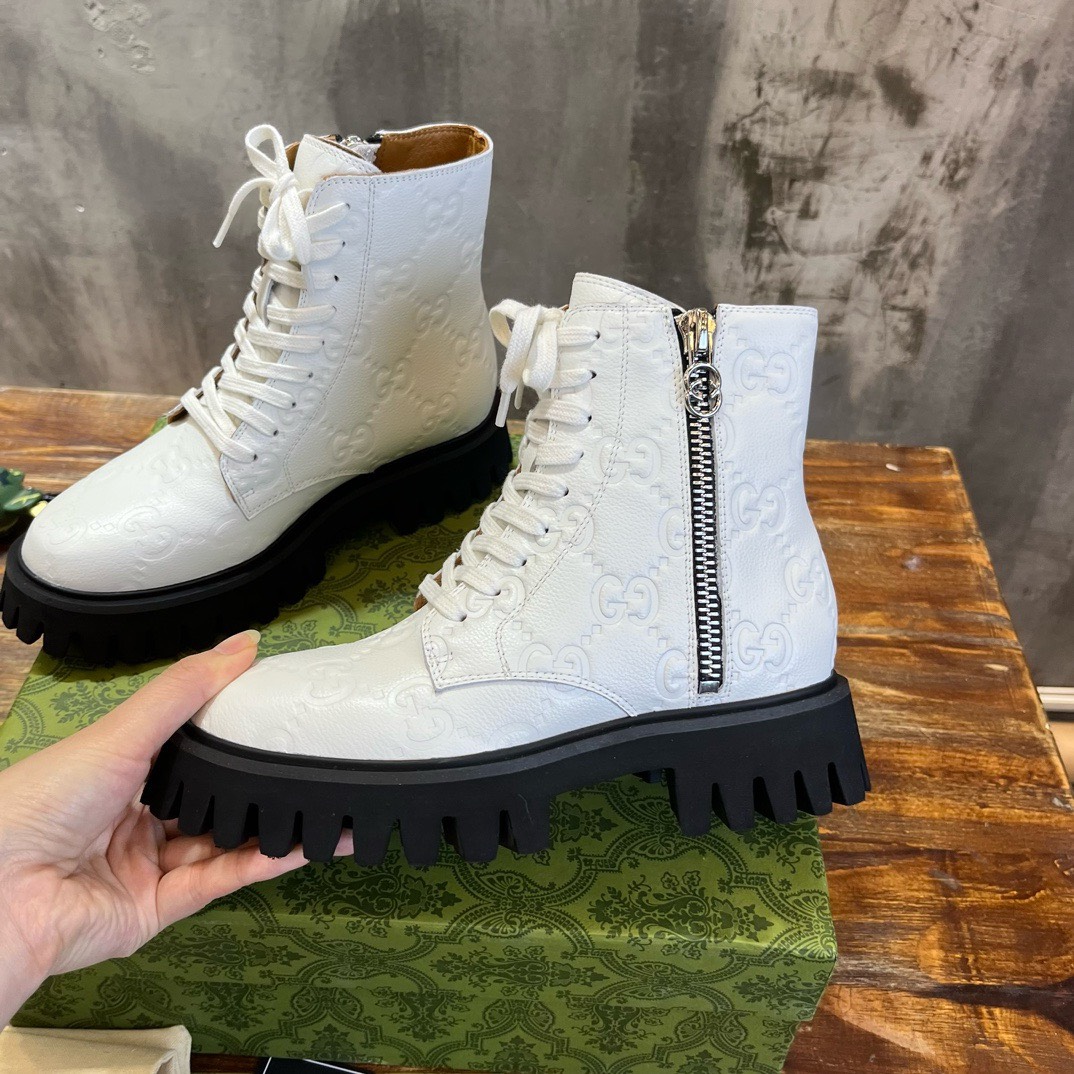 Bagsaaa Gvc*1 White GG Leather Boot
