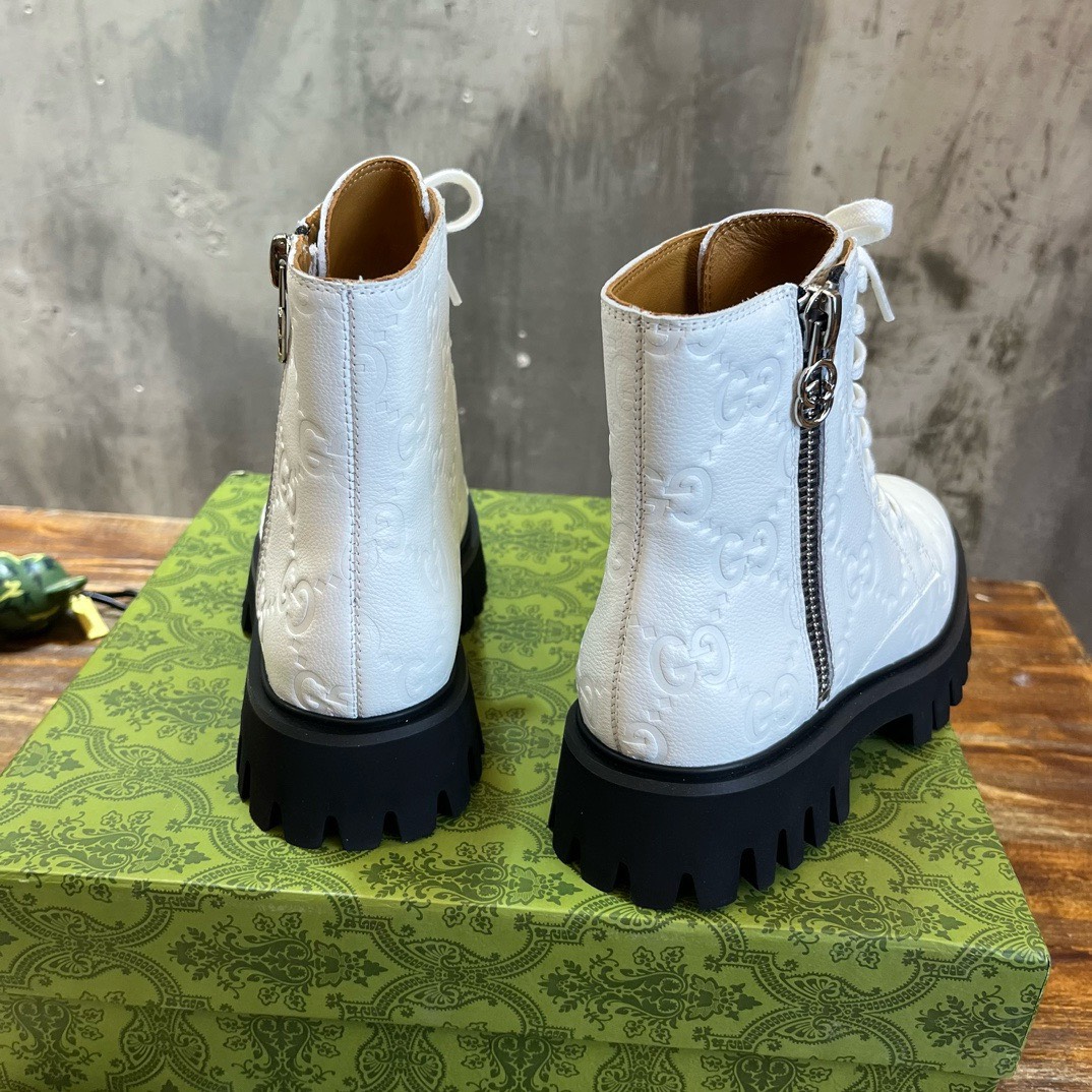 Bagsaaa Gvc*1 White GG Leather Boot
