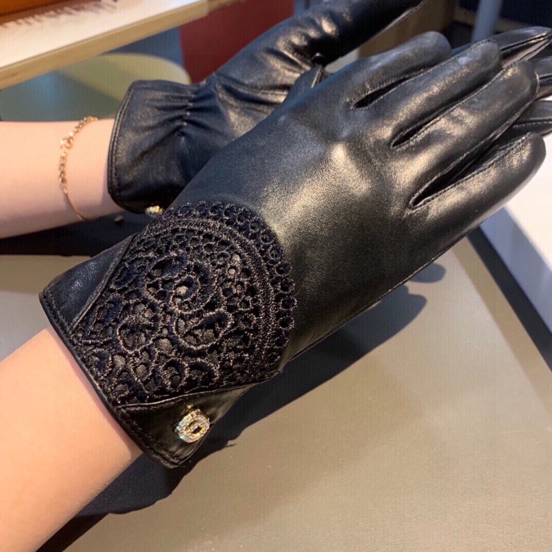Bagsaaa D10r Black Gloves 