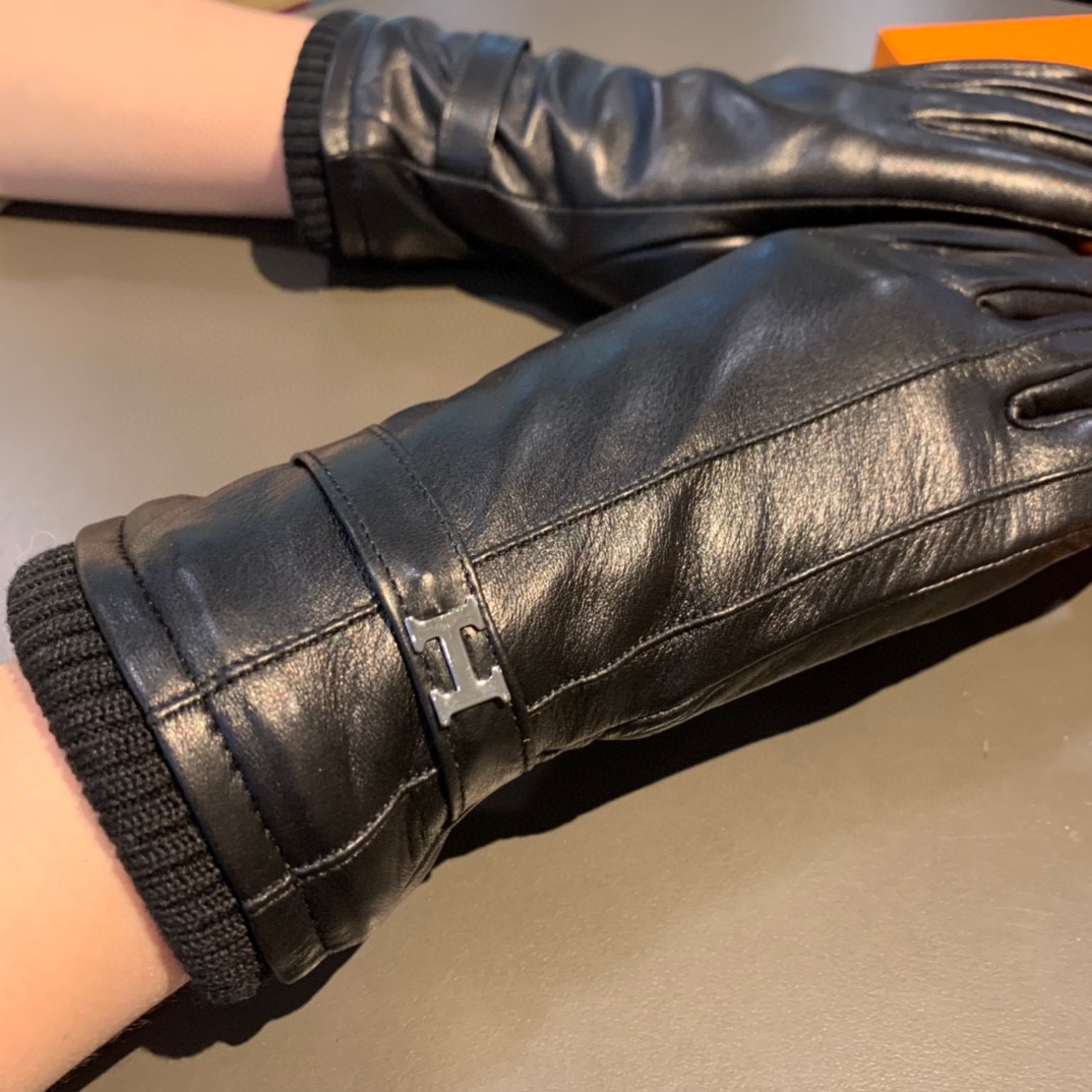 Bagsaaa H**me5 Black Leather Gloves