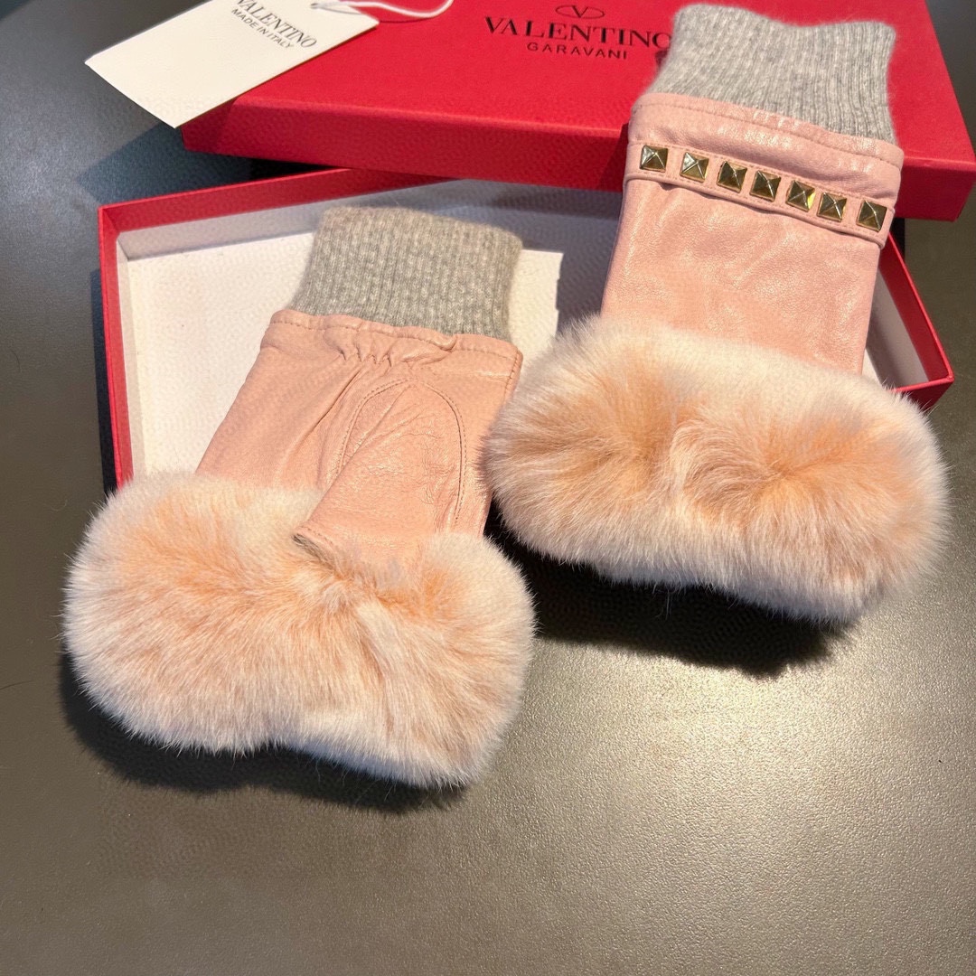 Bagsaaa Va1e*ntin0 Half Finger Fur Pink Leather Gloves