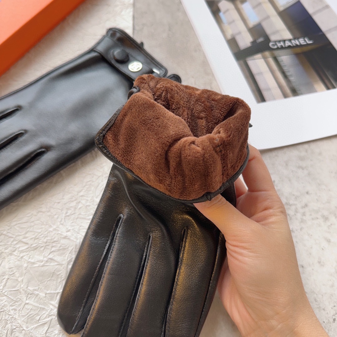 Bagsaaa H**me5 Black Leather Gloves 02