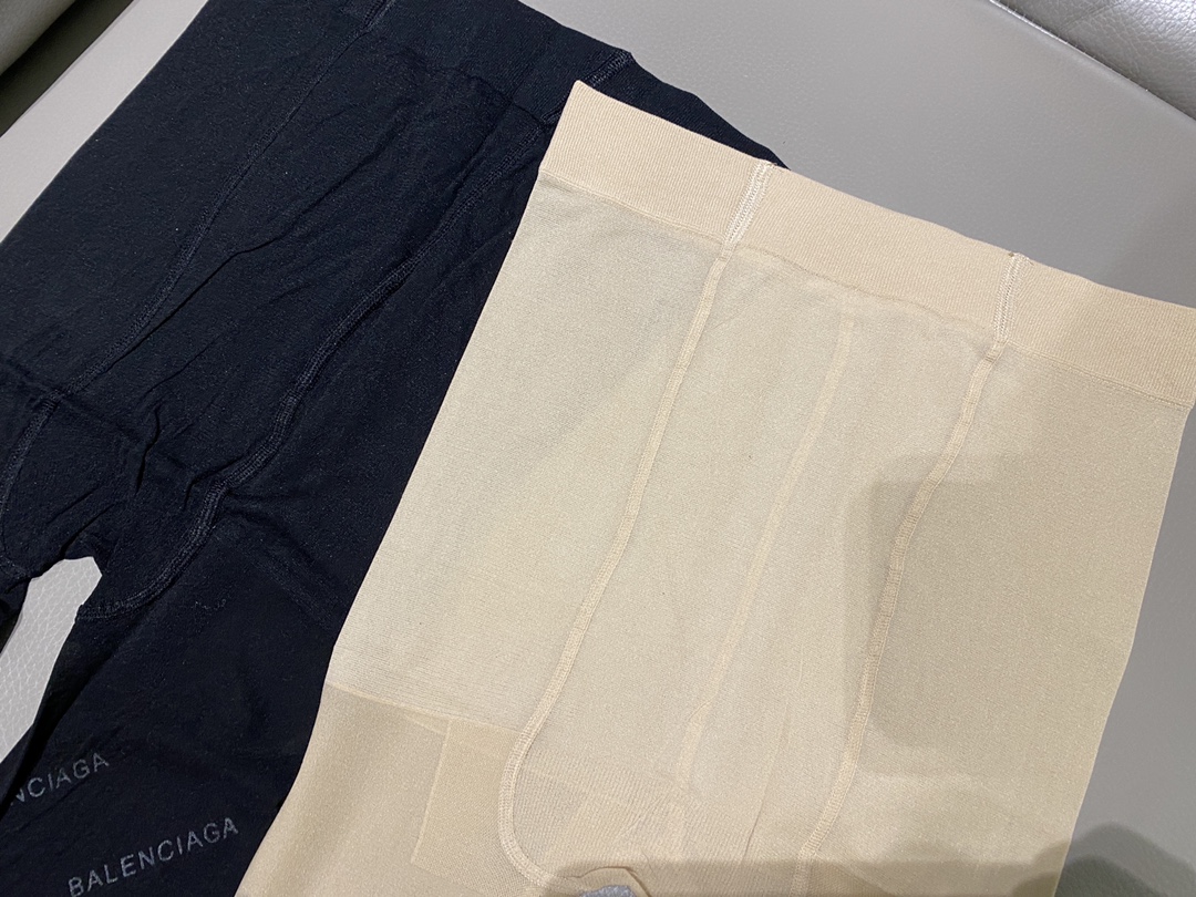 Bagsaaa Ba1en*iaga Black Tights 2 colors