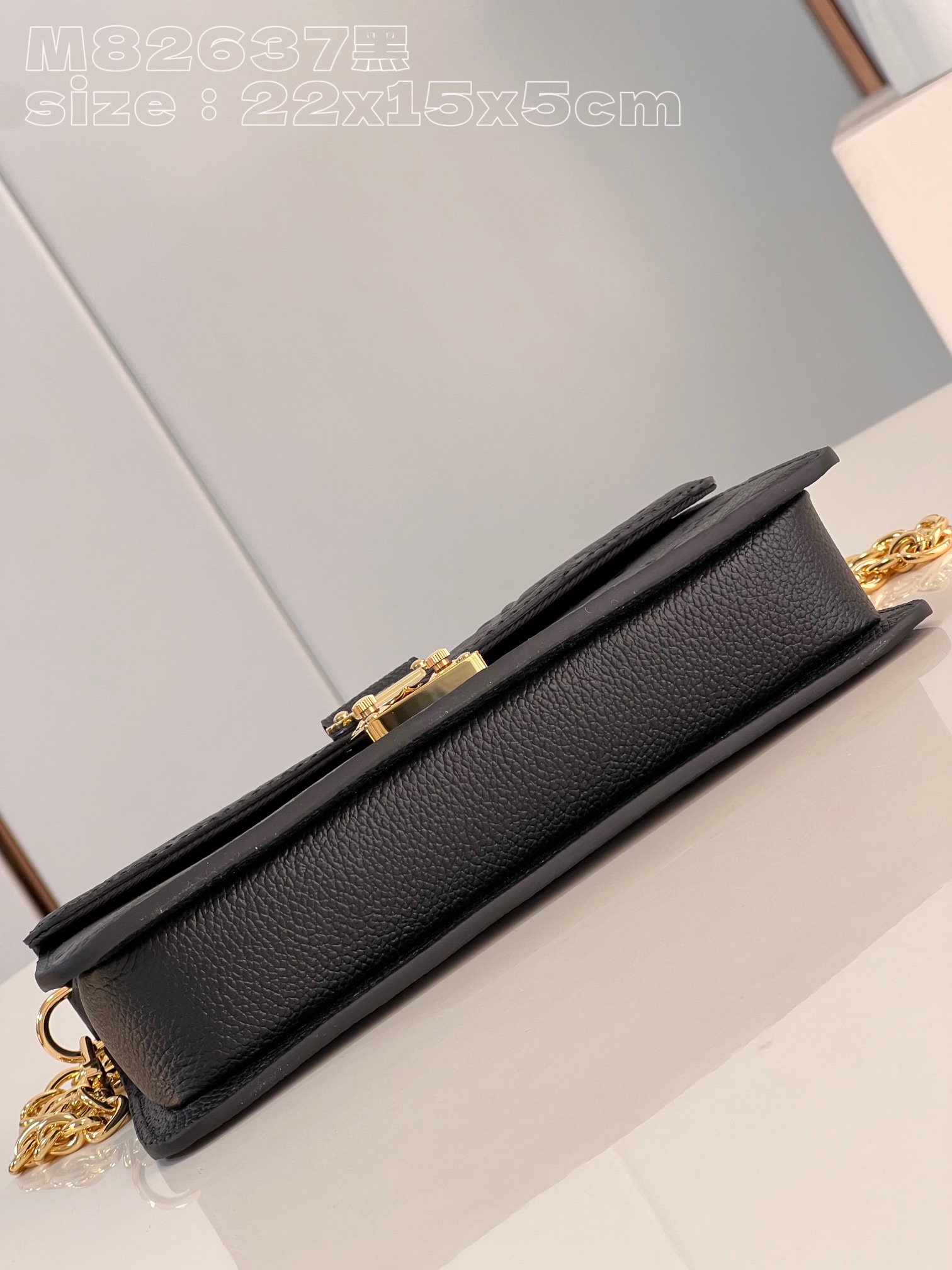 Bagsaaa L0vis Vvtt0n Wallet On Chain Metis Black Bag - 22 x 15 x 5.5cm