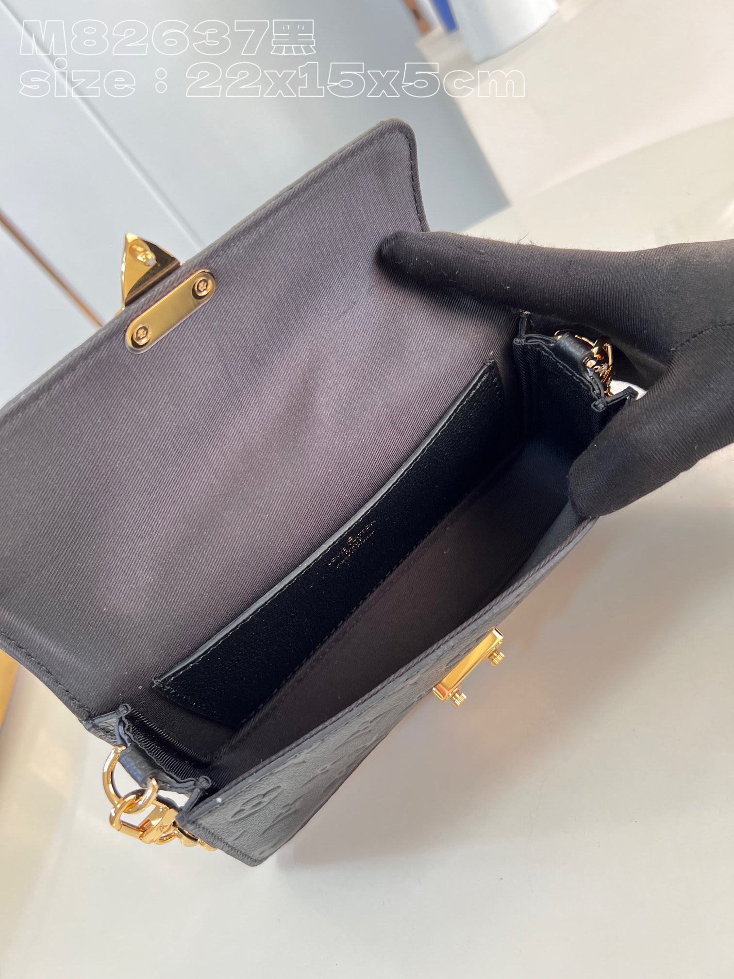 Bagsaaa L0vis Vvtt0n Wallet On Chain Metis Black Bag - 22 x 15 x 5.5cm