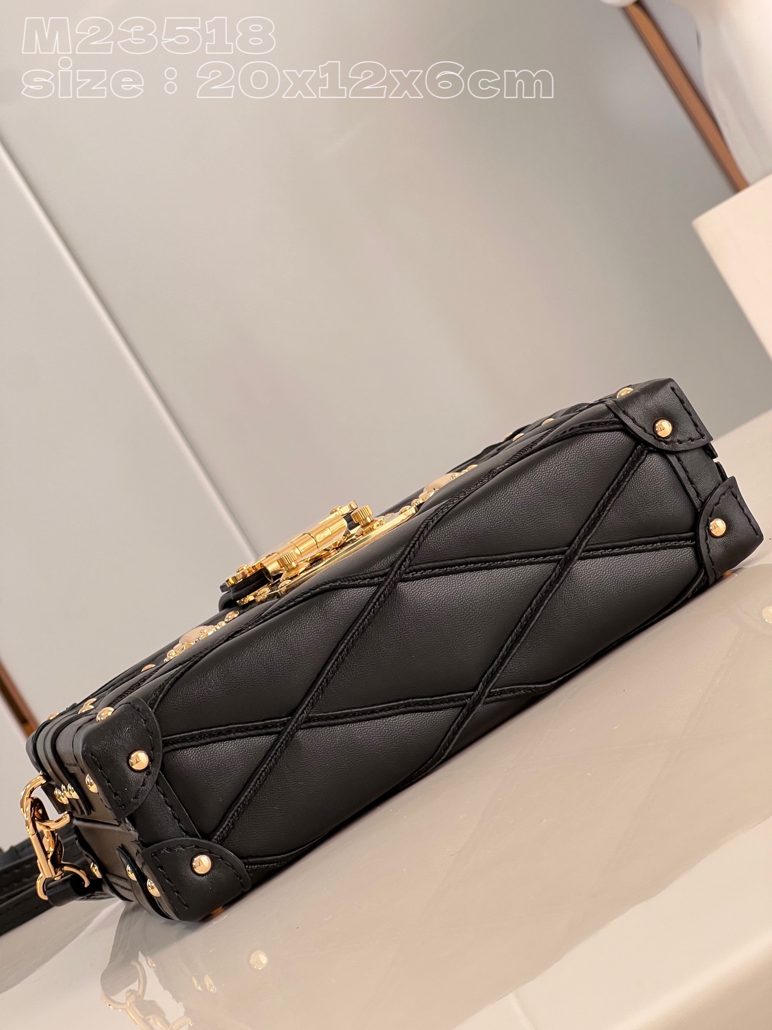 Bagsaaa L0vis Vvtt0n Petite Malle Malletage Black Bag - 20 x 12.5 x 6 cm