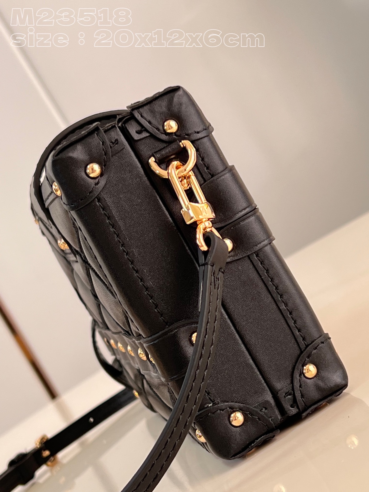Bagsaaa L0vis Vvtt0n Petite Malle Malletage Black Bag - 20 x 12.5 x 6 cm