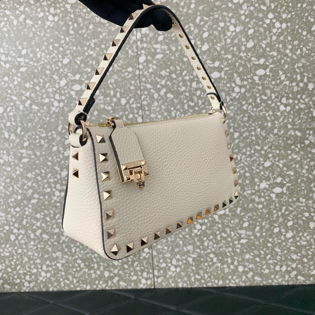 Bagsaaa Va1e*ntin0 Garavani Small Rockstud Grainy Calfskin Crossbody Bag White - 19x13x7cm