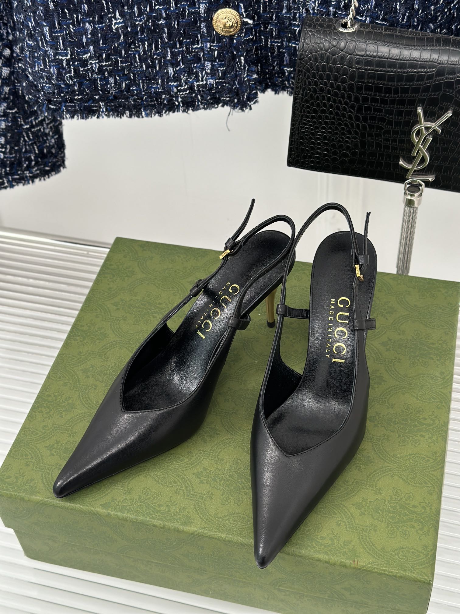 Bagsaaa Gvc*1 GG slingback pump in black leather - 10.5cm