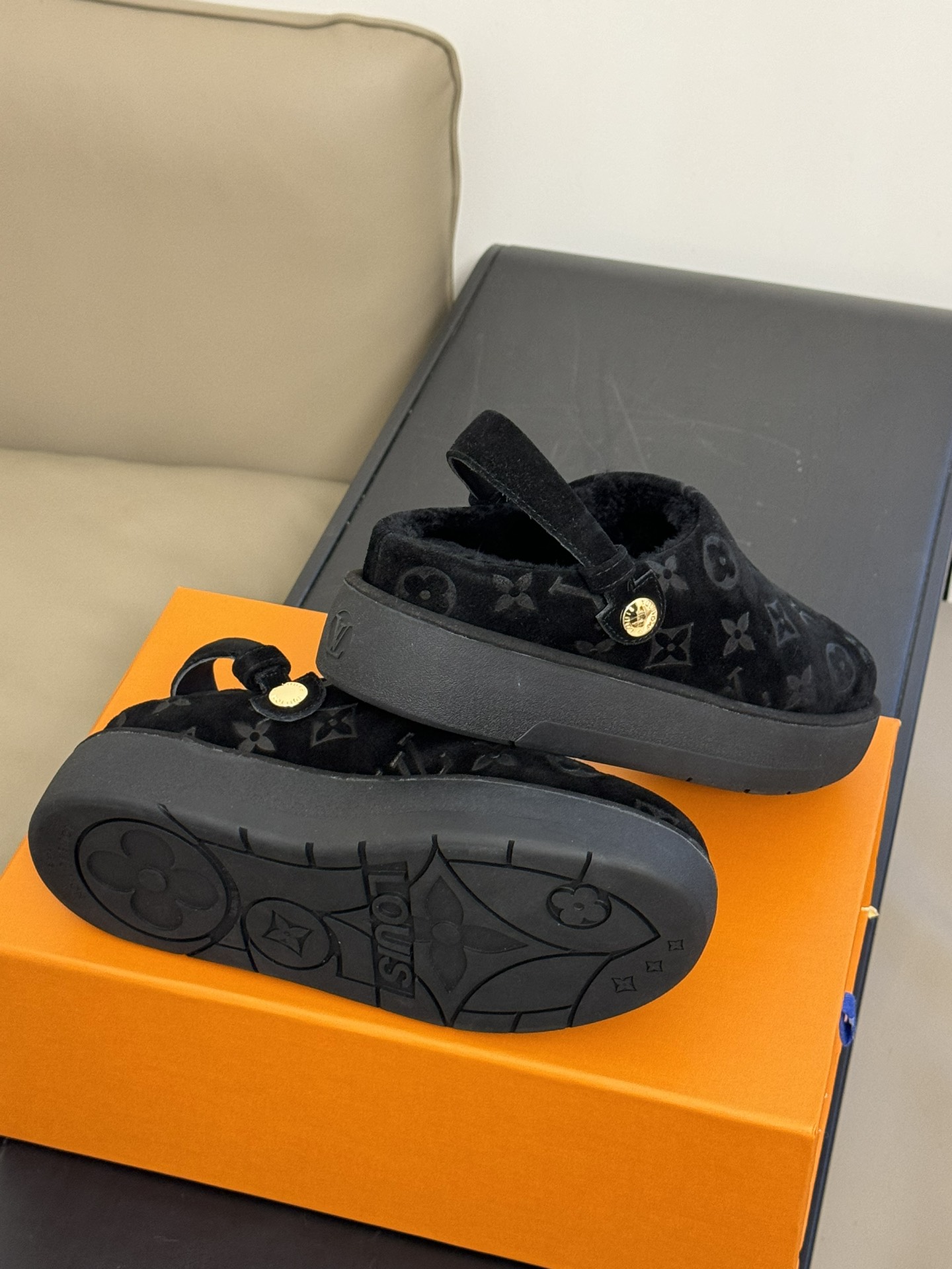 Bagsaaa L0vis Vvtt0n Aspen Platform Clog Black