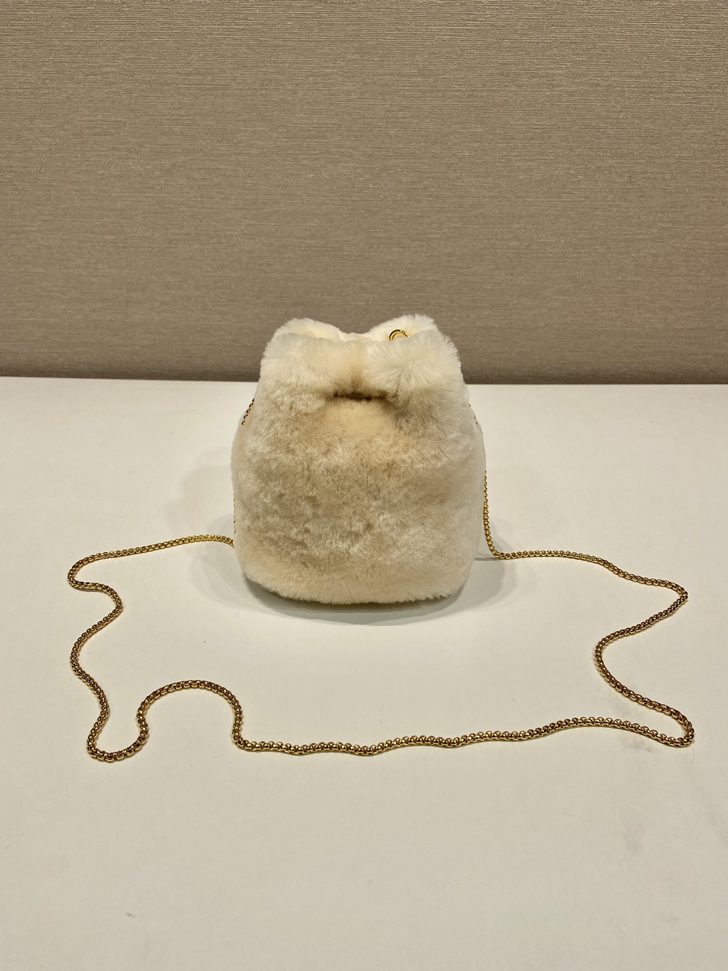 Bagsaaa Pra*a Ecru Shearling Mini-pouch In Beige - 9.5x9x6cm