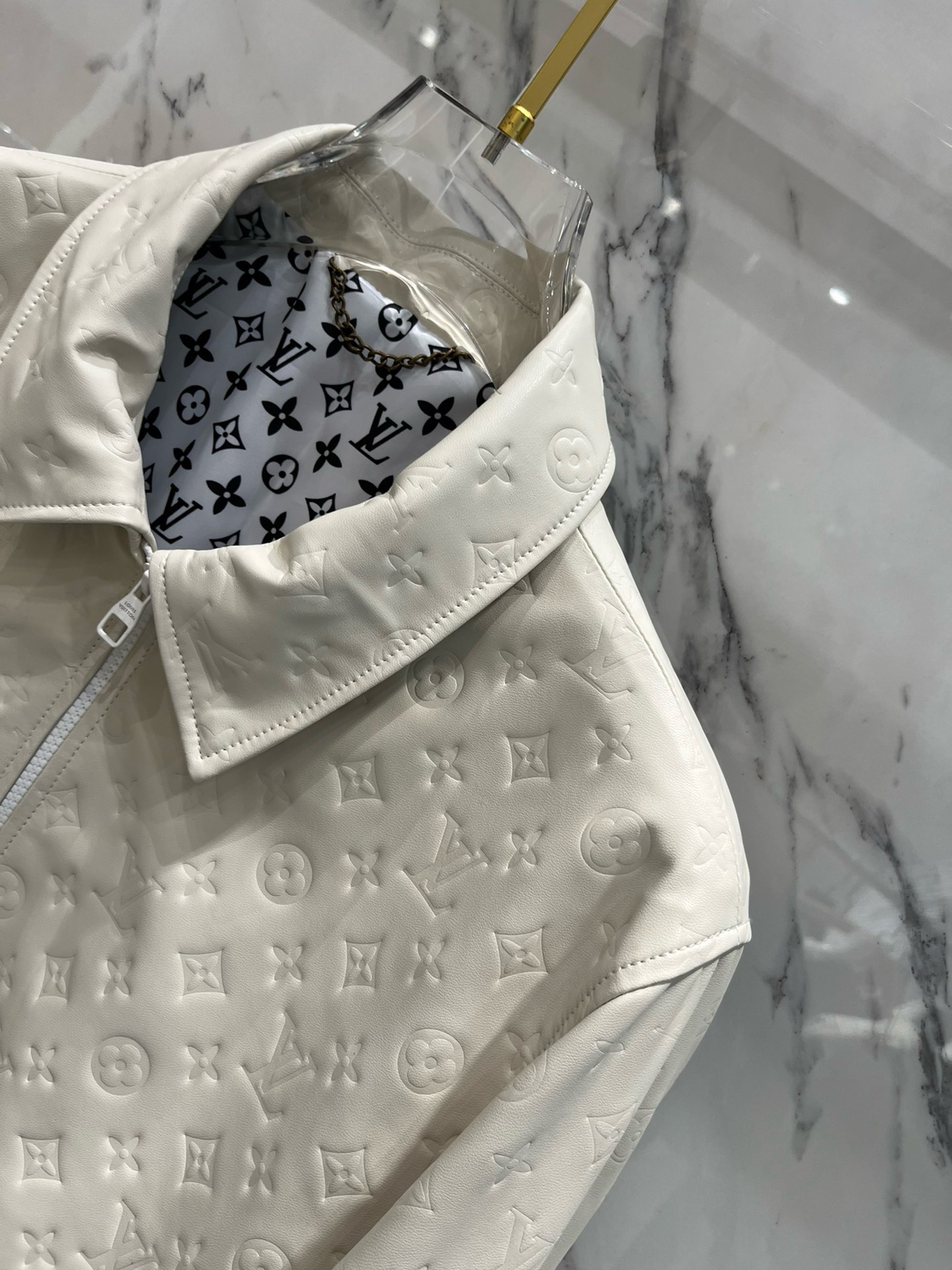 Bagsaaa L0vis Vvtt0n Monogram Leather Jacket in white