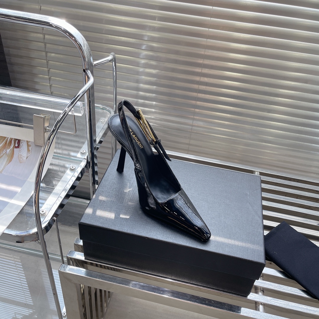Bagsaaa Y51 Patent Leather Black Thin Heeled